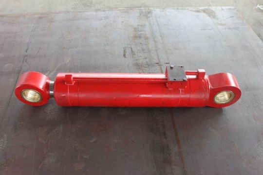 150截割頭升降油缸 點擊查看詳細信息<br>標題:150截割頭升降油缸 閱讀次數:2826